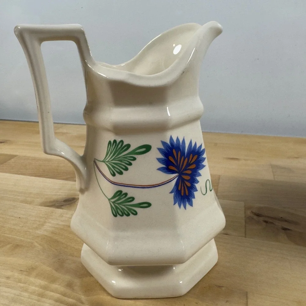 Pfaltzgraff Greenfield Village Museum Collection Creamer and Sugar Bowl Set